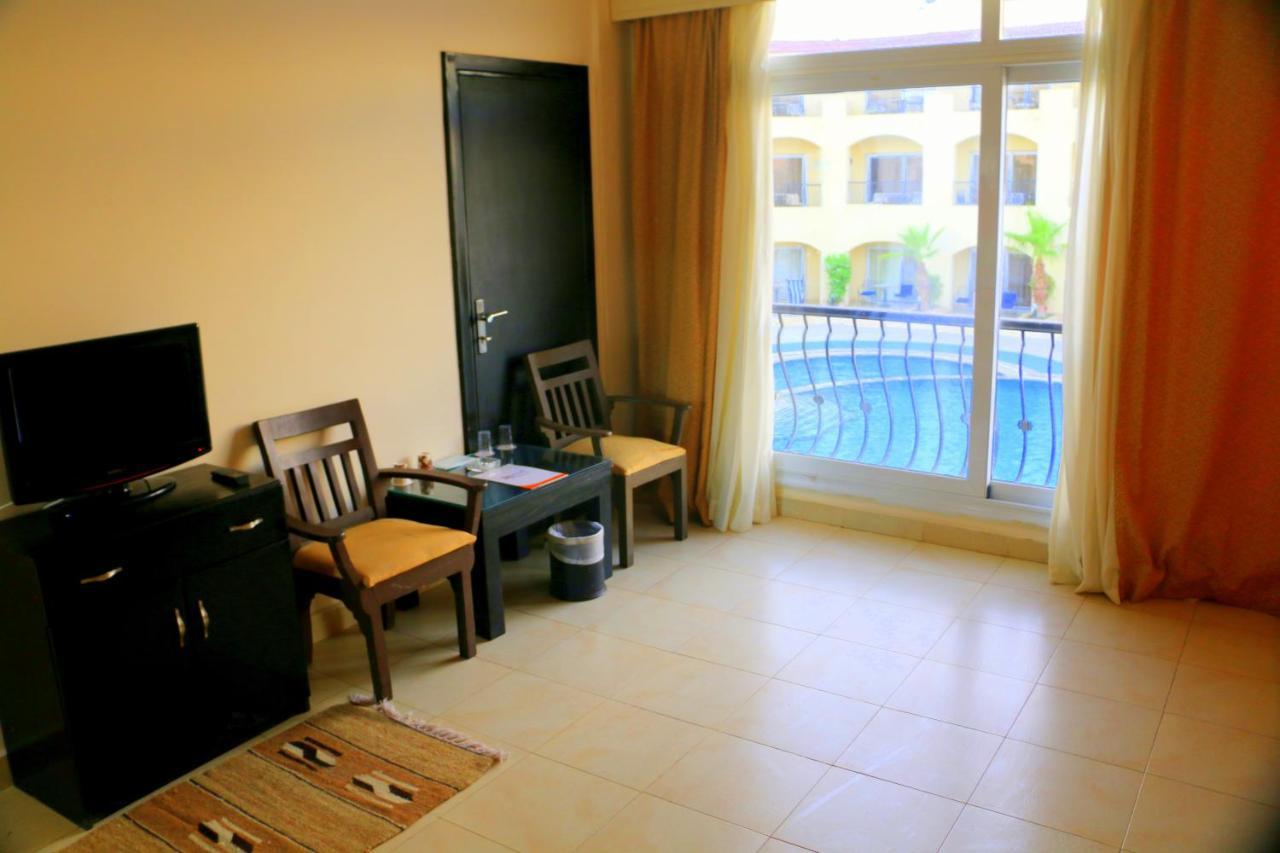Royal Naama Bay Resort Шарм ел-Шейх Екстериор снимка