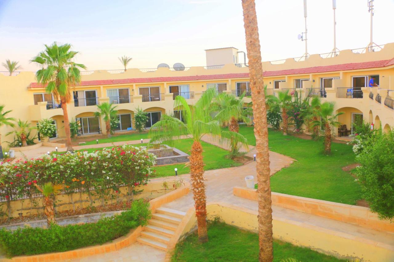 Royal Naama Bay Resort Шарм ел-Шейх Екстериор снимка