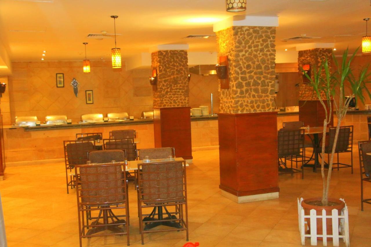 Royal Naama Bay Resort Шарм ел-Шейх Екстериор снимка