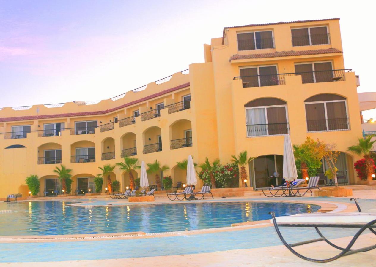 Royal Naama Bay Resort Шарм ел-Шейх Екстериор снимка