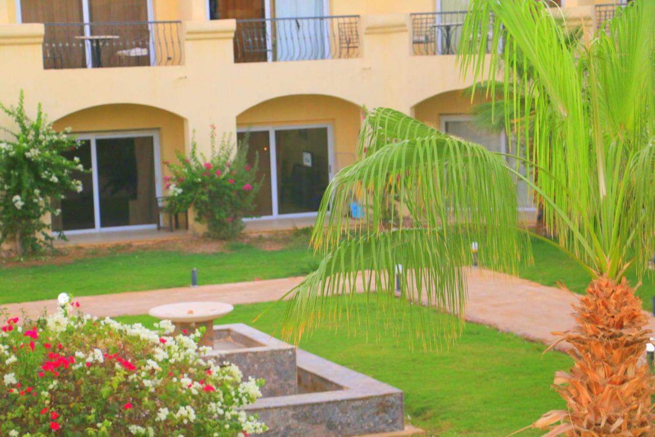 Royal Naama Bay Resort Шарм ел-Шейх Екстериор снимка