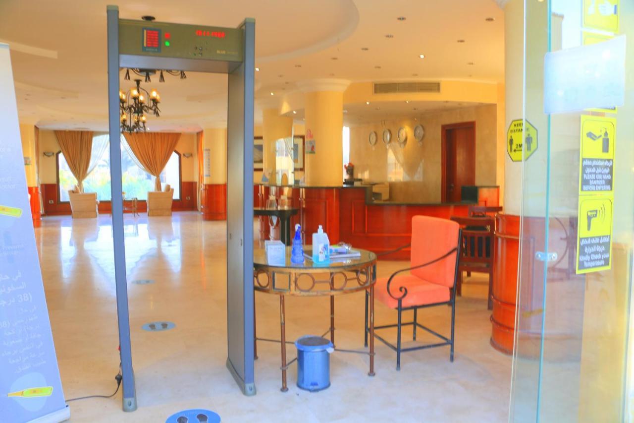 Royal Naama Bay Resort Шарм ел-Шейх Екстериор снимка